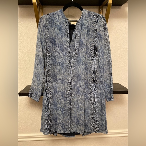 PRISTINE - Tory Burch Blue Snake Print Dress - Size 2 - Light, Cool and Comfy! - Picture 1 of 8
